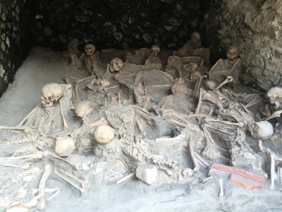Skeletons Ercolano HerculaneumSorrento Food Tours 